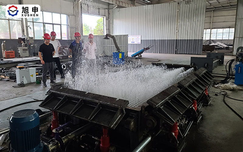 自循環(huán)式水冷焊接平臺(tái)試機(jī)調(diào)試成功，驗(yàn)收合格