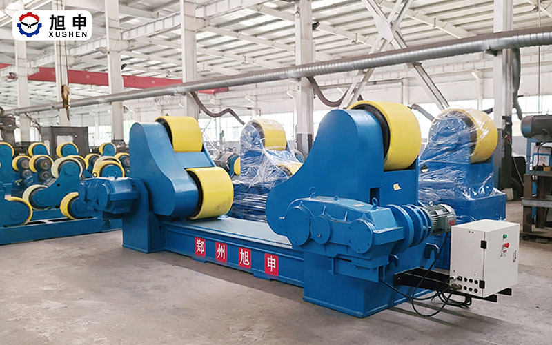 內(nèi)蒙客戶(hù)訂購(gòu)的3套200T滾輪架已經(jīng)驗(yàn)收合格，裝車(chē)發(fā)往客戶(hù)現(xiàn)場(chǎng)